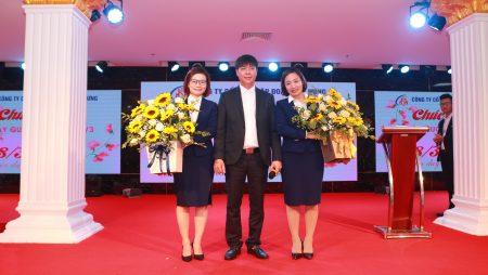 Lễ kỷ niệm 12 năm thành lập công ty cổ phần Tập đoàn Việt Hưng và tọa đàm ngày quốc tế phụ nữ 8/3.