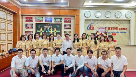 🌸 VIỆT HƯNG TÔN VINH PHỤ NỮ – LAN TỎA YÊU THƯƠNG VÀ GẮN KẾT