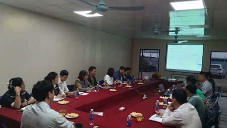 CHỦ TỊCH NINH VĂN SỨC CÙNG ĐOÀN LÃNH ĐẠO VIỆT HƯNG GROUP LÀM VIỆC XUYÊN ĐÊM TẠI DỰ ÁN TRỌNG ĐIỂM “THUNG LŨNG GỐM SỨ ASEAN VIỆT NAM”