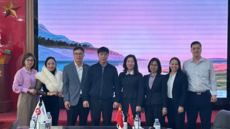 BAN LÃNH ĐẠO TẬP ĐOÀN VIỆT HƯNG LÀM VIỆC VỚI GIÁM ĐỐC MỚI VIETCOMBANK THANH HÓA