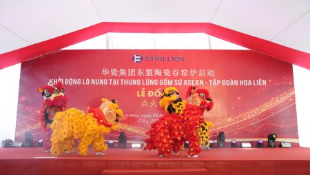 LỄ ĐỐT LÒ THUNG LŨNG GỐM SỨ ASEAN – THANH HÓA: DẤU MỐC QUAN TRỌNG TRONG HÀNH TRÌNH HÌNH THÀNH TRUNG TÂM SẢN XUẤT GỐM SỨ QUỐC TẾ